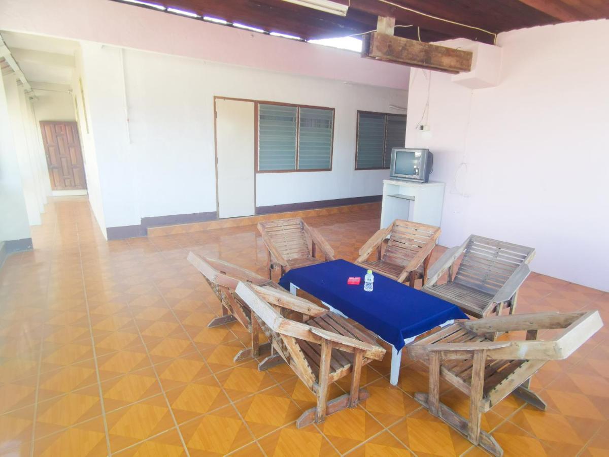 Manilath Guesthouse Ban Houayxay Esterno foto