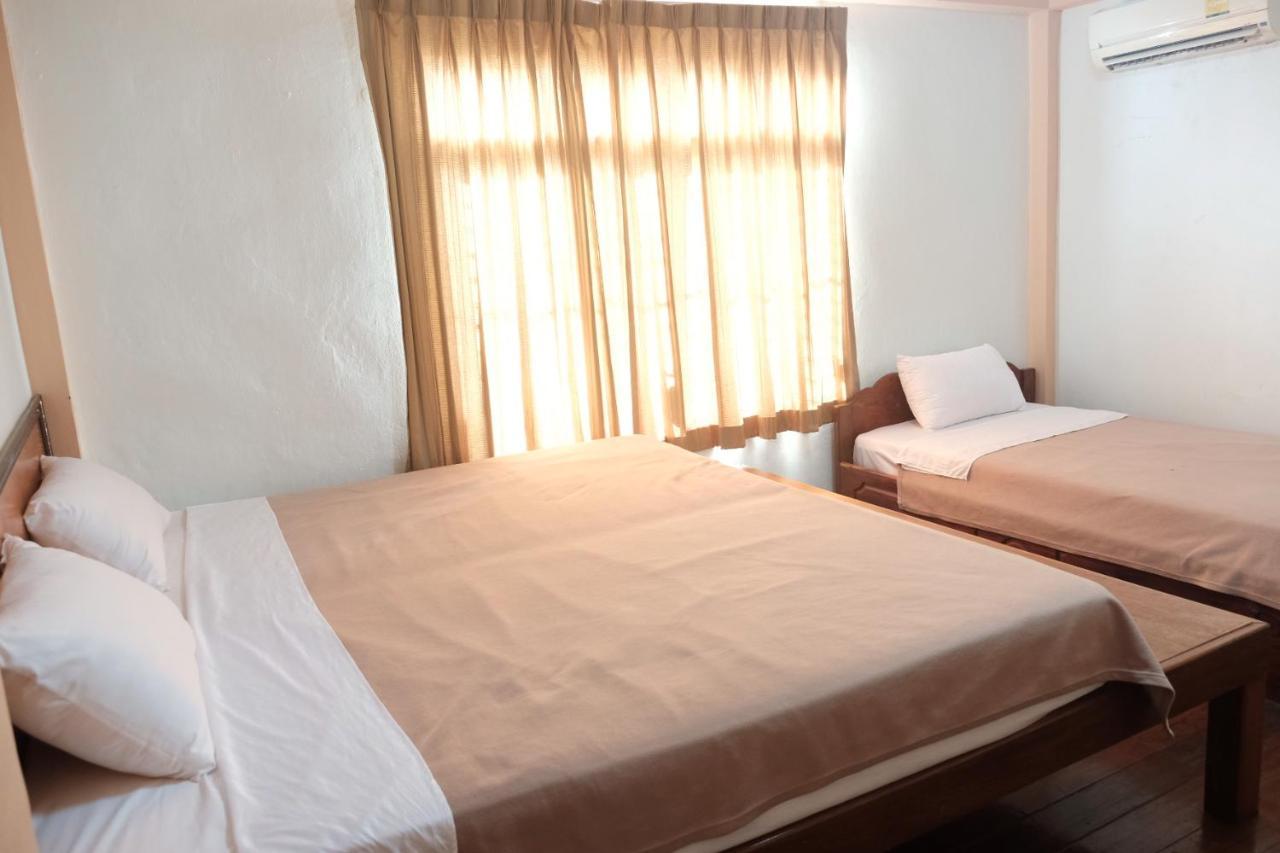 Manilath Guesthouse Ban Houayxay Esterno foto